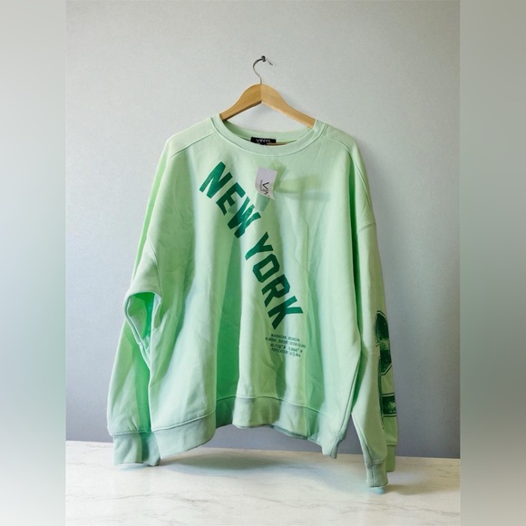 VINYL ICONS NEW YORK Crewneck SWEATSHIRT NWT